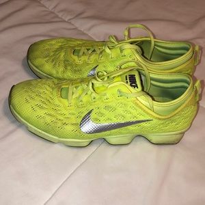 Nike Zoom fit agility shoes